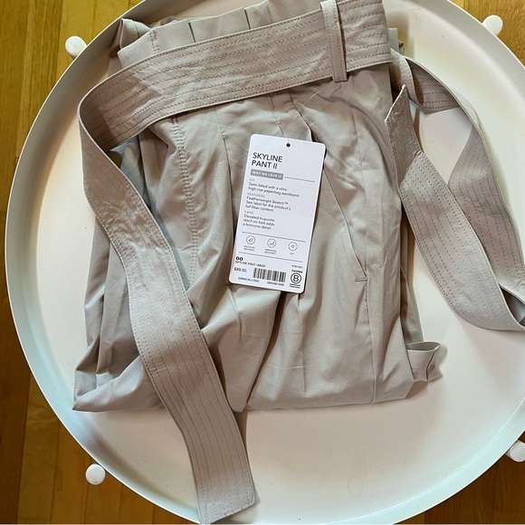 NWT Athleta Skyline II pants - Picture 3 of 3